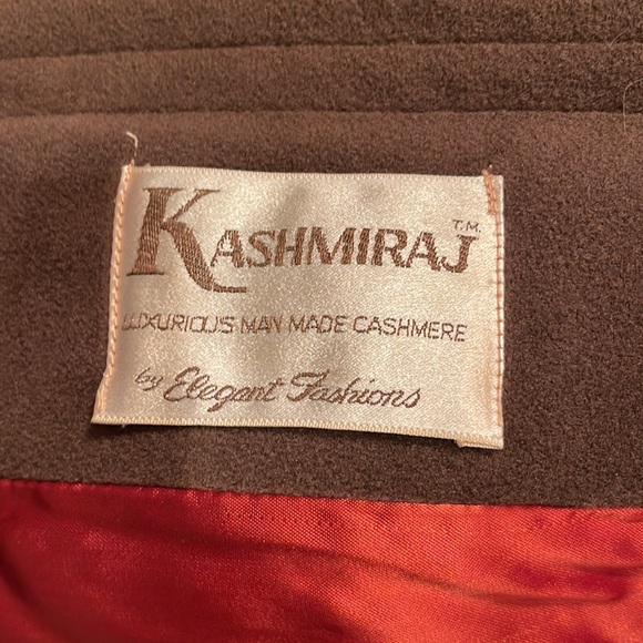 Vintage trench coat - Picture 7 of 8